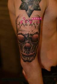 Immagine del tatuaggio braccio creativo traslucido leggero