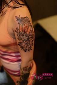 I-Retro street isibani ingalo tattoo isithombe