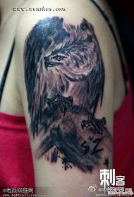Xiongfeng mighty eagle tattoo pattern