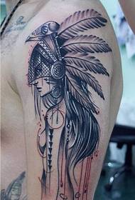 Tus kheej sab caj npab zam Indian tus ntxhais tattoo txawv daim duab