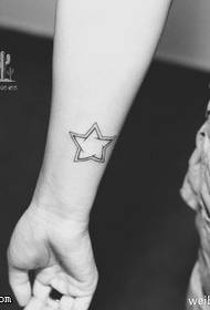 Decent and graceful star tattoo pattern
