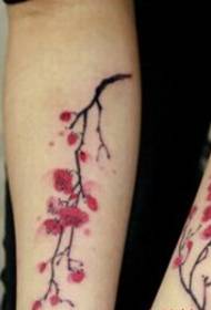 MM ແຂນຮູບ plum tattoo ສີທີ່ສວຍງາມ