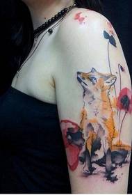 Femeie braț personalitate moda bine arata culoare vulpe poza tatuaj
