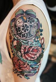 Kecantikan lengan bunga warna kreatif gambar tato lengan