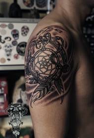 Arm hunhu kurota mubati tattoo pikicha