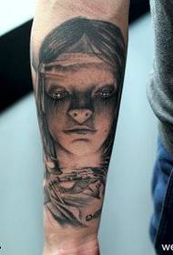 Европски и Американски стил, девојка тетоважа шема