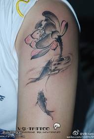 modeli tatuazhi i peshkut me peshë lotus lotus
