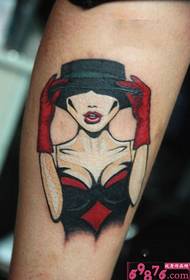 Punk stil skönhet alternativ arm tatuering bild