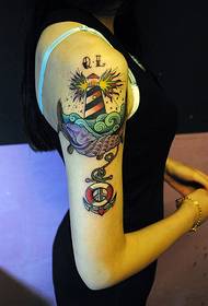 Малюнкі татуіроўкі на фарфоры прыгажосці на руку