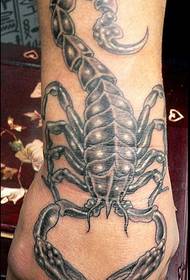 Rankos skorpiono tatuiruotės paveikslėlis