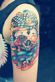 Kreativni lubanje europski i američki slike tetovaža ruku
