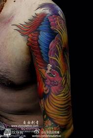 Braccio fenice acquerello splendido modello di tatuaggio