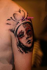 Europäische und amerikanische Maskenarm Tattoo Bilder