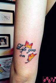 İngilis və Maple Leaf Gözəl Arm Tatu Şəkli