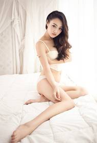 Super beautiful lingerie beautiful model sexy charm charming arm picture