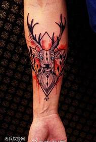 Pictiúr tattoo antelope dath láimhe