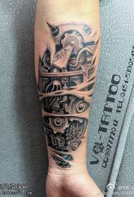 Arm personality 3D mechanical tattoo pattern