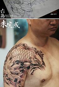 Chinese style traditional squid lotus tattoo pattern