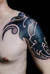 Atmosphärisches Totem Tattoo