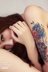 Bellezza bikini in casa bracciale di stampa di tatuaggio