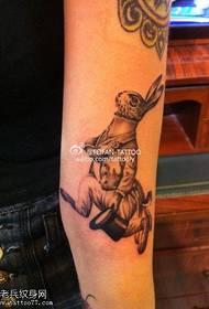Conill de braç, tatuatge, tatuatge