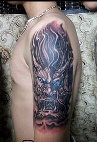 Tetovaža slavine s velikom rukom