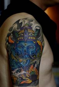 Persoonallisuus muoti käsivarsi perinteinen norsu jumala tatuointi kuvio kuva