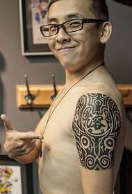 Криејтив кинески карактер тотем за тетоважа на рака, слика на слика