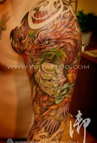 Modello di tatuaggio fenice color braccio