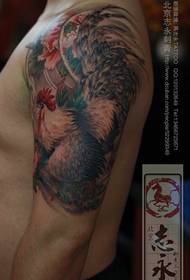 Gyönyörű uralkodó bazsarózsa virág kakas tetoválás minta