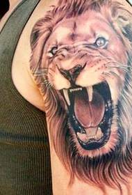 Ang bukton nga nagdominar sa leon nga tattoo