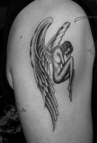 Tatuagem de anjo bonito