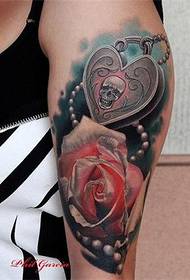 American Phil Garcia tetování paže práce