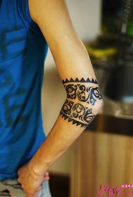 Arm polynesia totem tattoo picture