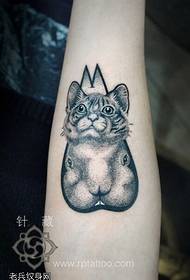 Motivo tatuaggio coniglietto a punta di braccio