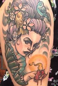 Kar színű lány tetoválás minta