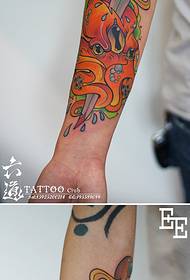 The second element of the cartoon comic wind dagger tattoo pattern
