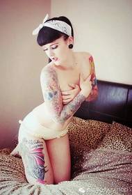 Tatuaggi che rendono la bellezza più sexy