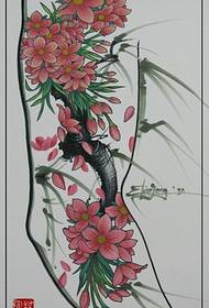 Uzorak tetovaže ruku od šljiva cvijeta