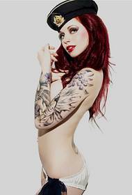 Modello di tatuaggio totem di bell'aspetto moda braccio ragazza