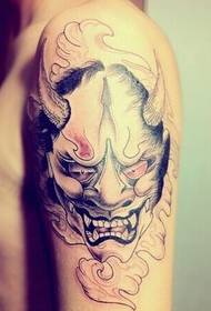 Prajna-tatoeëring op die arm