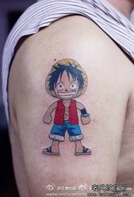 Arm oulike tekenprentpatroon met een stuk Luffy Tattoo