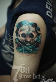 E klassesche Panda Tattoo Muster