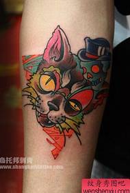 punë tatuazhesh për mace me ngjyra