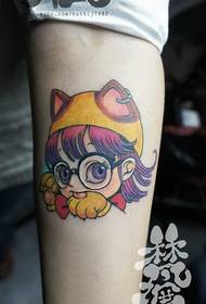 Akara uwe Ala Lei tattoo na-arụ ọrụ nke ụlọ ahịa igbu egbugbu ahụ