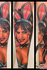 მკლავი bunny tattoo ნიმუში