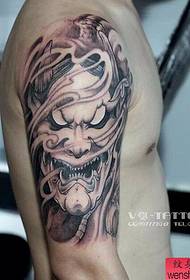 Tatuaggi braccio bianco e nero