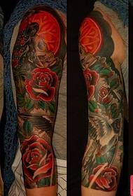 Braço criativo flor braço tatuagem trabalho