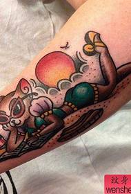 modello di tatuaggio gatto colore braccio