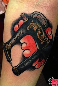 modello di tatuaggio macchina da cucire scuola